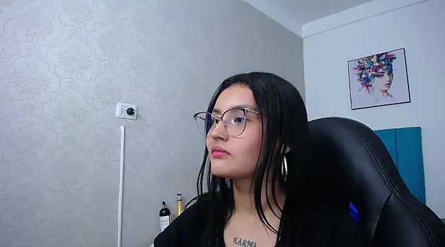 Snapshot of antonella_sweetlittle chatting on March 20, 2025, 6:53 pm antonella sweetlittle online show from March 20, 2025, 6:53 pm