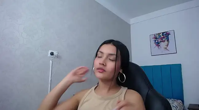 Snapshot of antonella_sweetlittle chatting on March 22, 2025, 6:58 pm antonella sweetlittle online show from March 22, 2025, 6:58 pm