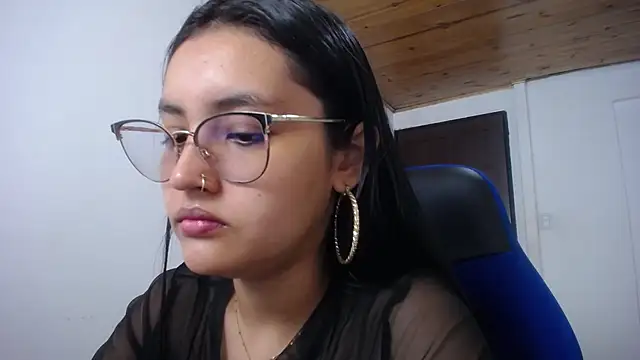 Snapshot of antonella_sweetlittle chatting on September 28, 2025, 12:21 pm antonella sweetlittle online show from September 28, 2025, 12:21 pm