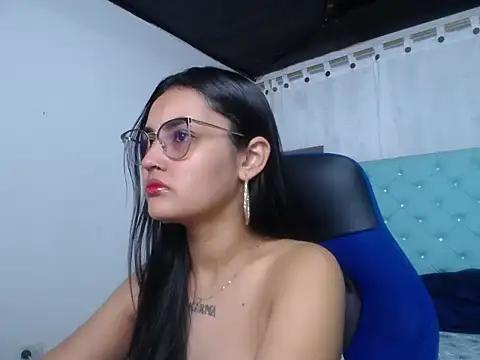 Snapshot of antonella_sweetlittle chatting on October 15, 2025, 12:38 pm antonella sweetlittle online show from October 15, 2025, 12:38 pm