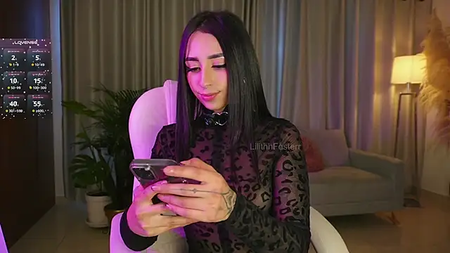 Lilithfosterr online show from September 28, 2025, 9:42 pm