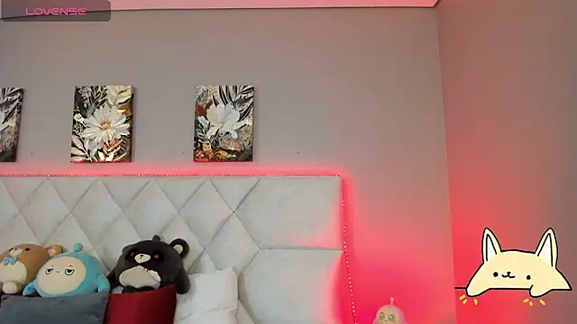 Violettbloss online show from September 27, 2025, 3:44 am