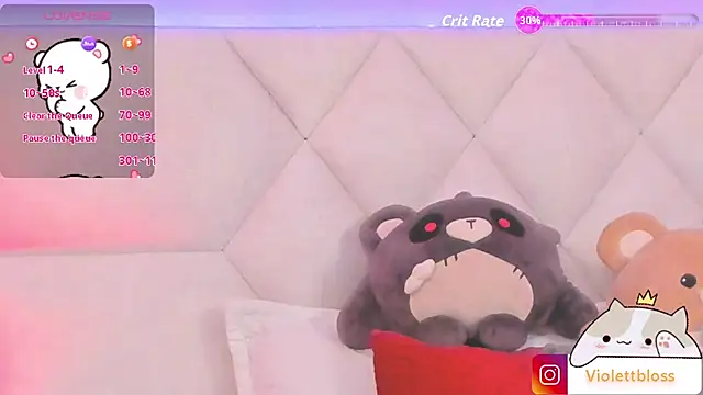 Snapshot of Violettbloss chatting on November 19, 2025, 3:06 am Violettbloss online show from November 19, 2025, 3:06 am