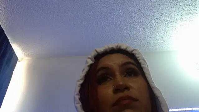 cata  gutierrez  online show from February 12, 2025, 6:09 pm