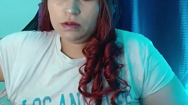 cata  gutierrez  online show from November 11, 2025, 4:23 am