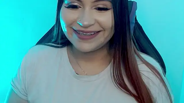 Snapshot of cata__gutierrez_ chatting on July 17, 2026, 4:08 am cata gutierrez online show from July 17, 2026, 4:08 am