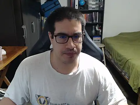 thealfawolf01 online show from June 25, 2026, 11:09 pm