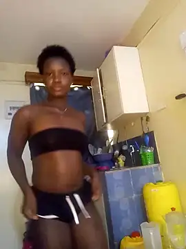 Snapshot of Layla_Amish1 chatting on January 14, 2025, 4:47 am Layla Amish1 online show from January 14, 2025, 4:47 am