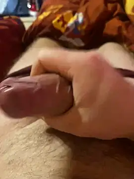 KiHaennem1234 online show from December 26, 2024, 1:21 pm