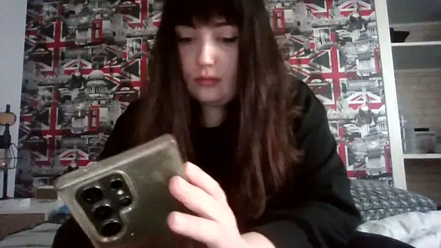 Snapshot of Lynylou chatting on November 13, 2025, 3:55 pm Lynylou online show from November 13, 2025, 3:55 pm