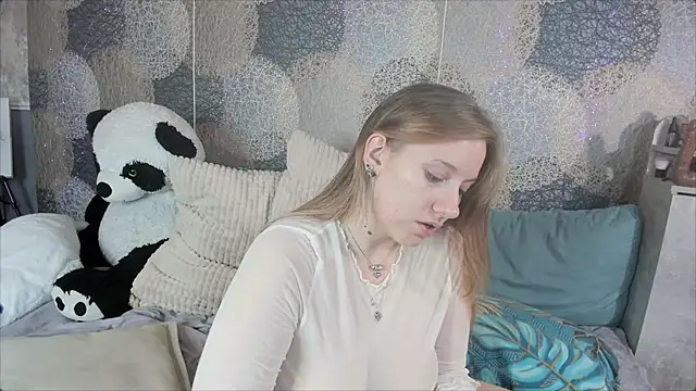 RinDragon online show from November 4, 2025, 8:30 pm