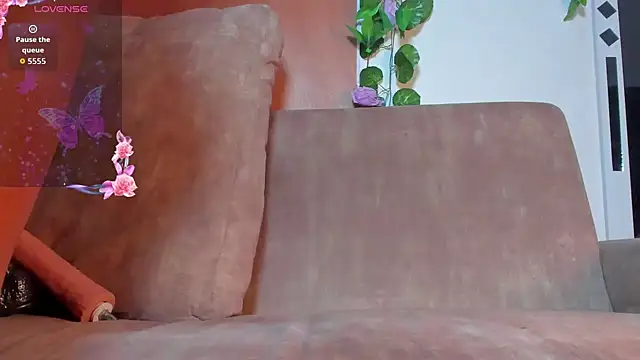 sammyfox97 online show from October 15, 2025, 1:11 pm