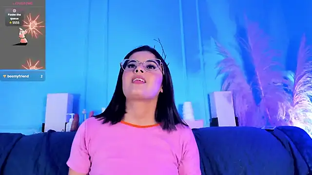 Elizabeth VonSweet online show from September 24, 2025, 11:30 pm