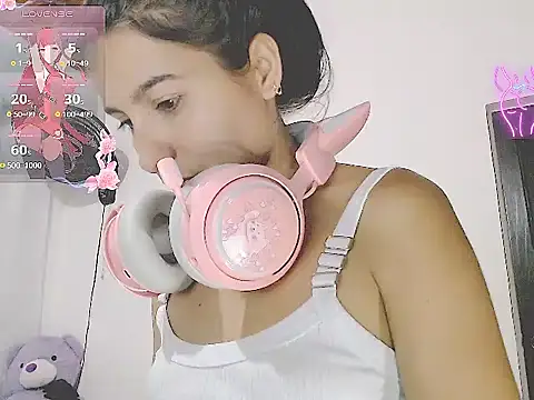 tifany19  online show from October 16, 2025, 2:12 am