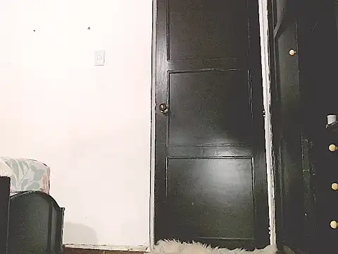 tifany19  online show from November 23, 2025, 1:38 am