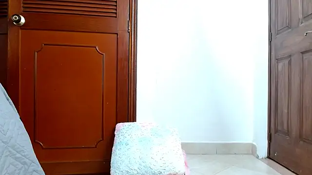 kendallsweet7 online show from February 5, 2025, 11:17 pm