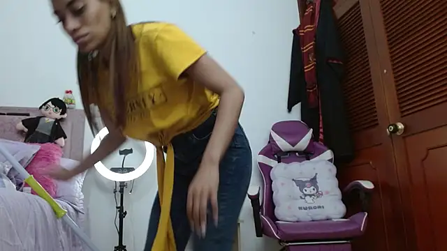 kendallsweet7 online show from September 19, 2025, 7:03 pm