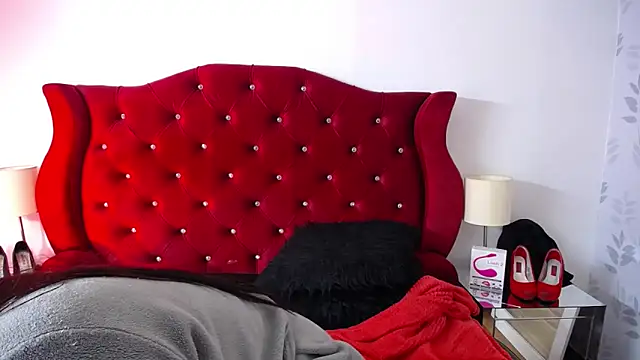 BrithneyLee  online show from December 31, 2024, 6:27 am