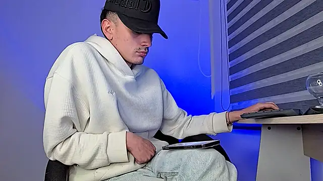 bastia noooo online show from November 14, 2025, 3:27 am