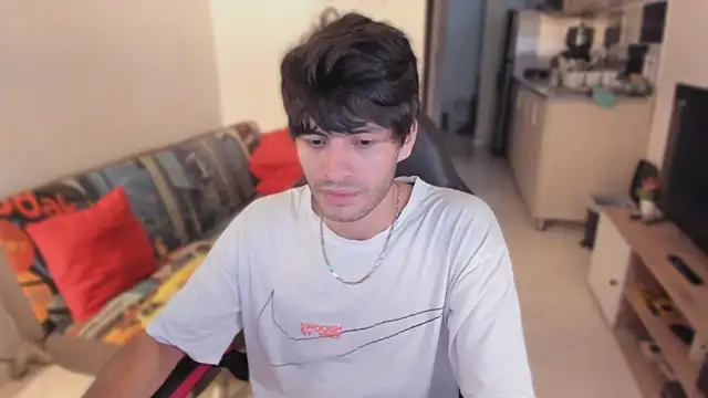 justin stark7 online show from September 24, 2025, 9:40 pm