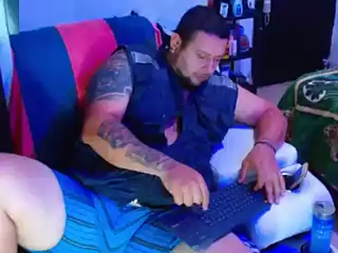 Michaell Myerss  online show from March 7, 2025, 8:55 pm