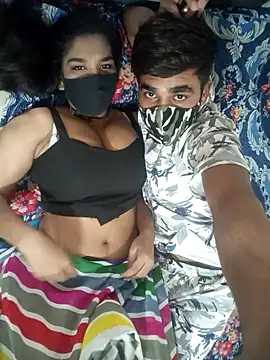 hottiess69 online show from March 28, 2026, 9:20 am