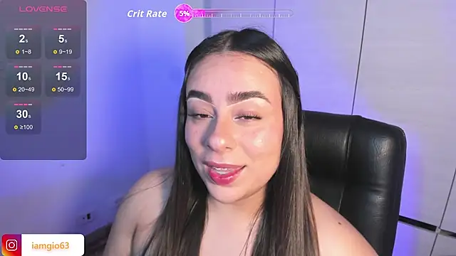 Snapshot of Georgina_1t chatting on October 10, 2025, 4:11 am Georgina 1t online show from October 10, 2025, 4:11 am