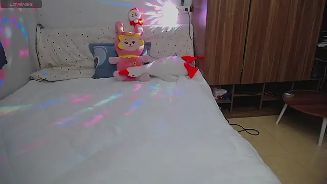 Mizuki chan online show from September 15, 2025, 11:16 pm