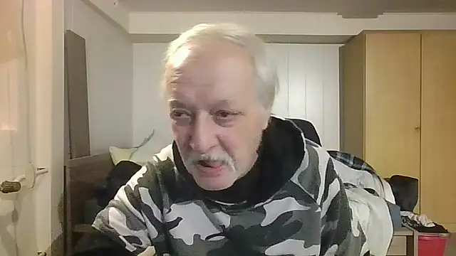 Sammy1660 online show from February 26, 2025, 9:48 pm