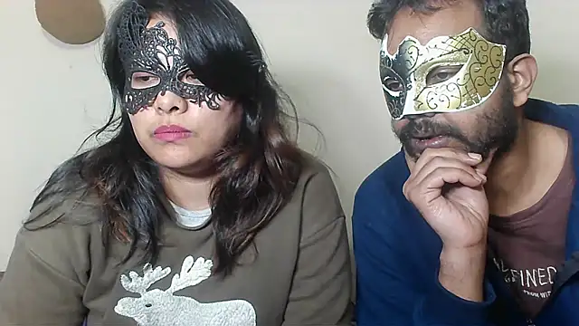 Snapshot of Cutehornycouples chatting on November 7, 2025, 6:08 pm Cutehornycouples online show from November 7, 2025, 6:08 pm