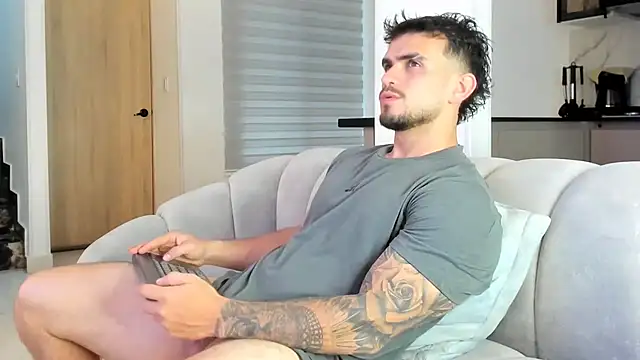 Snapshot of Ricardogo19 chatting on March 7, 2026, 10:07 pm Ricardogo19 online show from March 7, 2026, 10:07 pm