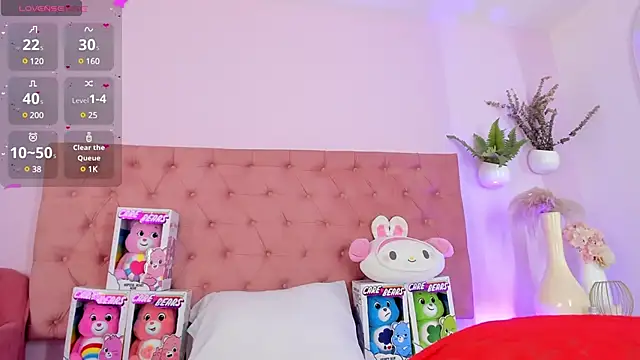 emily bank online show from February 10, 2025, 8:00 pm