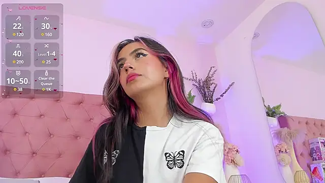 emily bank online show from March 18, 2025, 8:26 pm