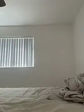 brookehoneynina online show from February 23, 2025, 6:45 pm