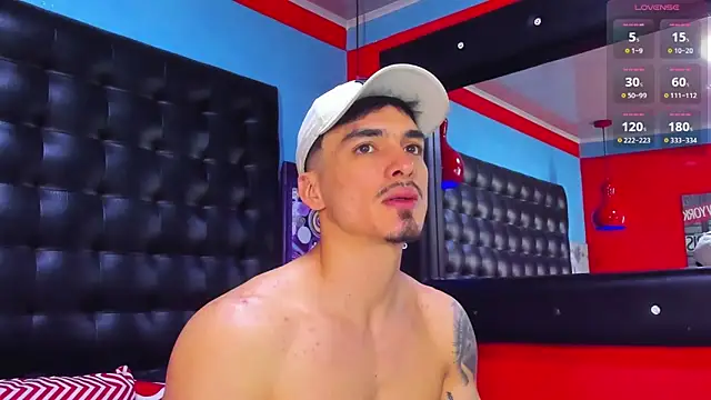 Big ValentinHunk online show from February 22, 2026, 2:37 pm