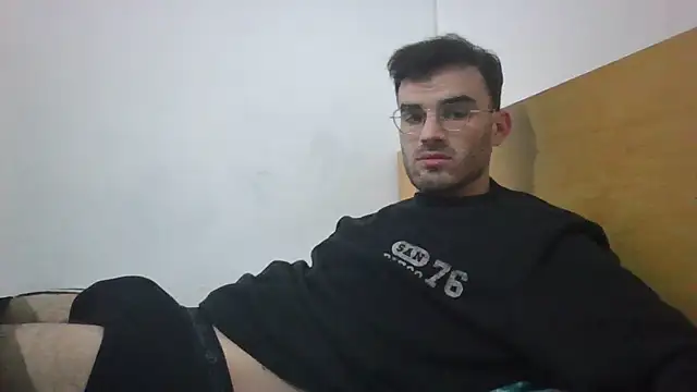 erikamavrik online show from January 13, 2026, 7:13 am