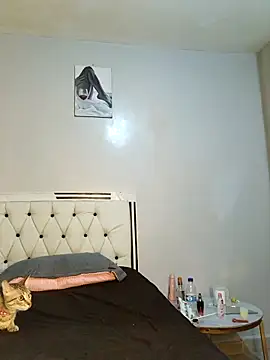 C-yoyo online show from October 15, 2025, 9:59 pm