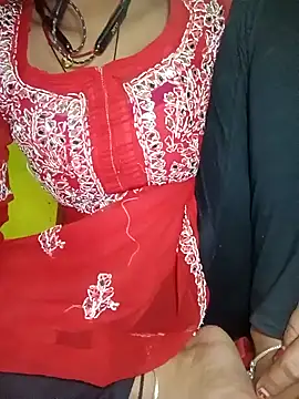 Snapshot of Cute_Suhani chatting on February 12, 2025, 4:44 pm Cute Suhani online show from February 12, 2025, 4:44 pm
