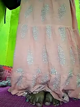 Snapshot of Cute_Suhani chatting on February 21, 2025, 5:09 pm Cute Suhani online show from February 21, 2025, 5:09 pm