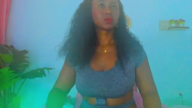 alexajhonson1012 online show from February 2, 2026, 6:28 pm