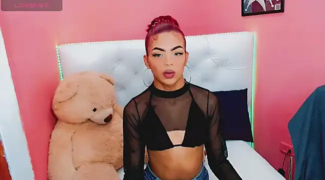 alexa-xxx- online show from December 30, 2024, 8:04 pm