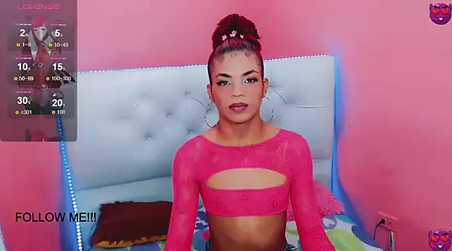 alexa-xxx- online show from January 24, 2025, 7:30 am