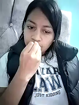 Tiphanydirty3 online show from February 8, 2025, 11:45 pm