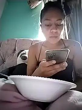 Tiphanydirty3 online show from February 22, 2025, 10:42 pm