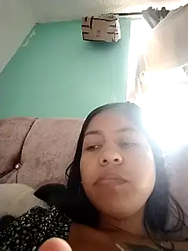 Tiphanydirty3 online show from March 13, 2025, 9:37 pm