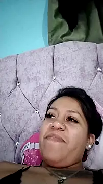 Tiphanydirty3 online show from November 6, 2025, 12:22 am