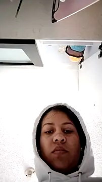 Tiphanydirty3 online show from February 19, 2026, 4:25 pm