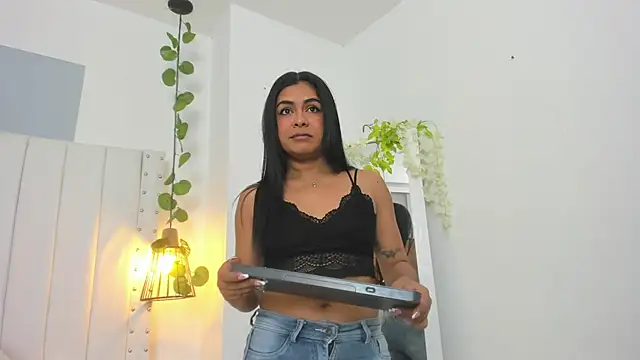 hannah gray online show from October 26, 2025, 11:05 am