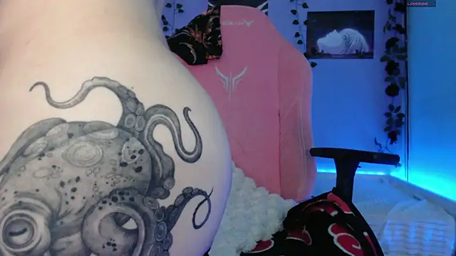 Scarlettsrorm online show from February 20, 2025, 5:12 am