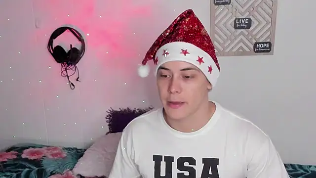 Alan hadid1 online show from December 8, 2024, 5:29 am